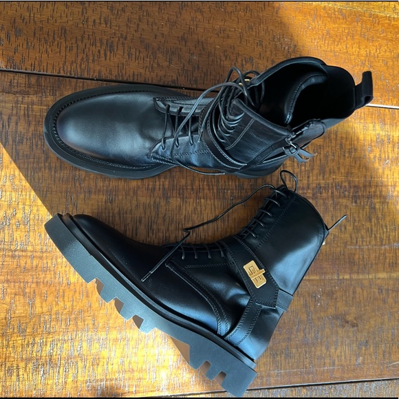 Givenchy Eden turn lock combat boots - Picture 8 of 13